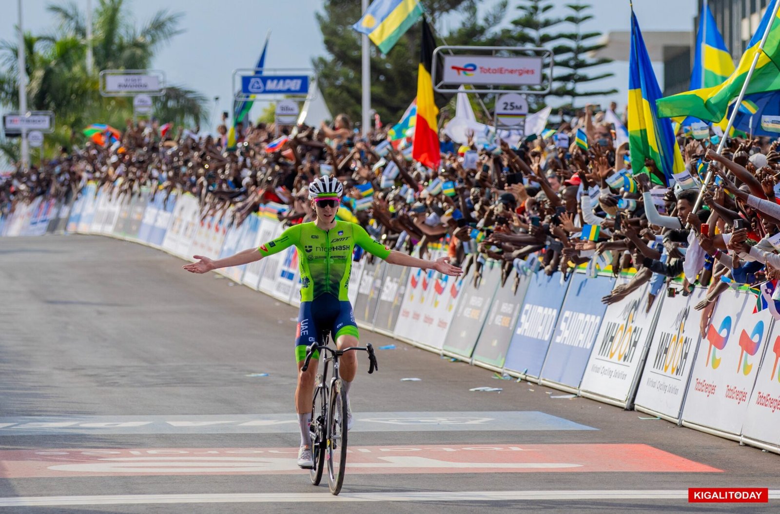 WhatsApp-Image-2025-09-28-at-4.20.26-PM-1920x1265