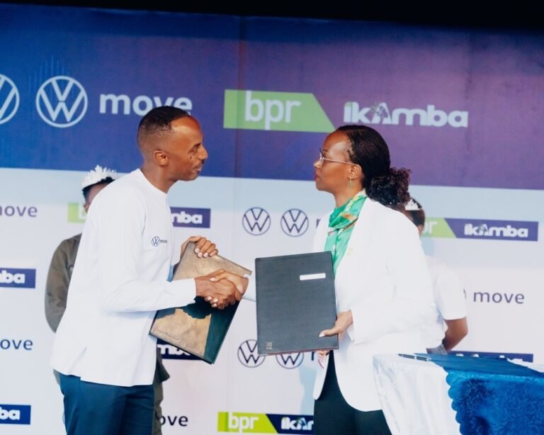 bpr_bank_na_volkswagen_bashyize_umukono_ku_masezerano_y_ubufatanye_mu_gutanga_inguzanyo_ku_modoka_zihabwa_abagore_2-ba650